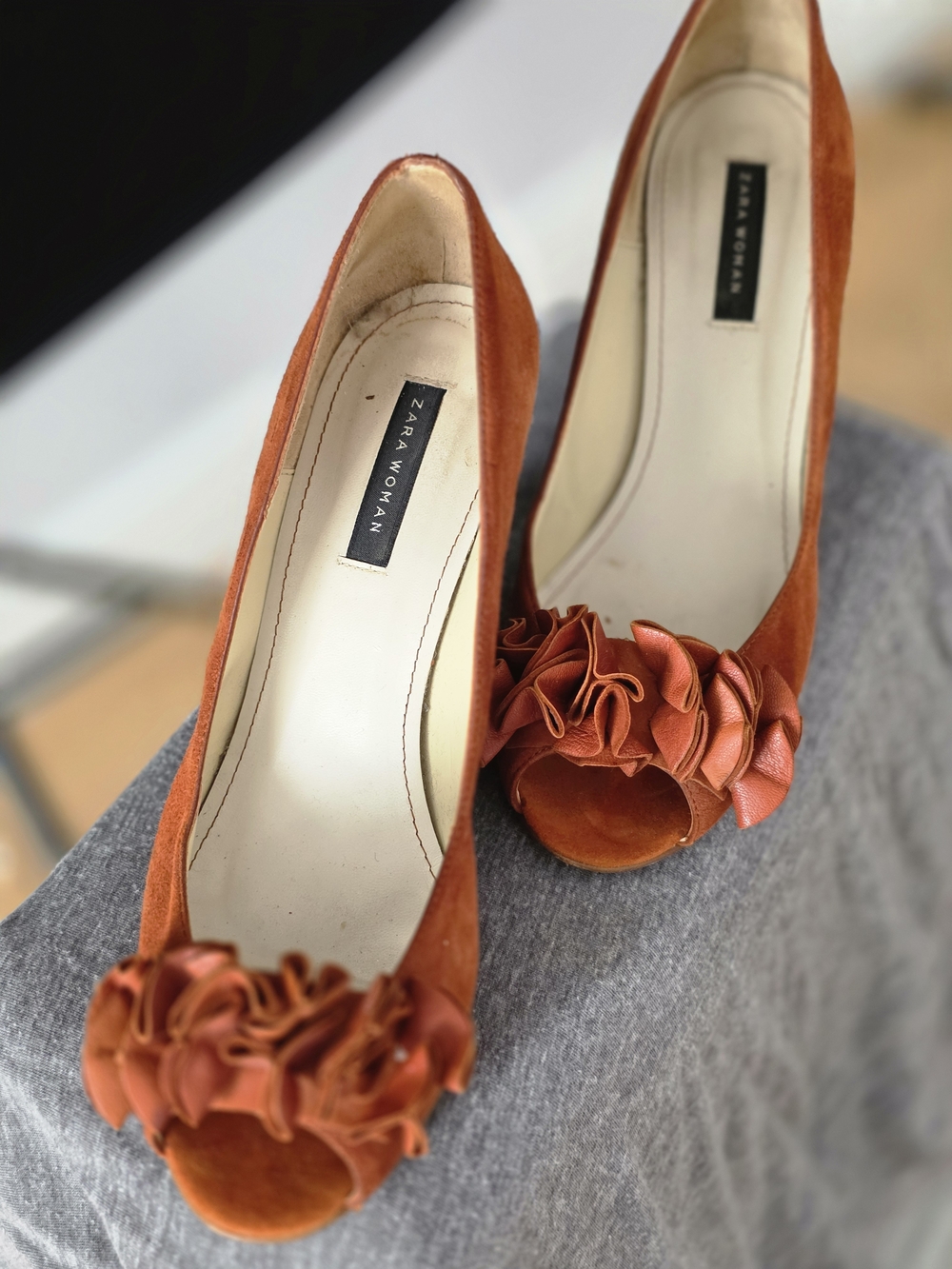 Zara Rust Suede Peep-Toe Heels with Ruffle Detail
